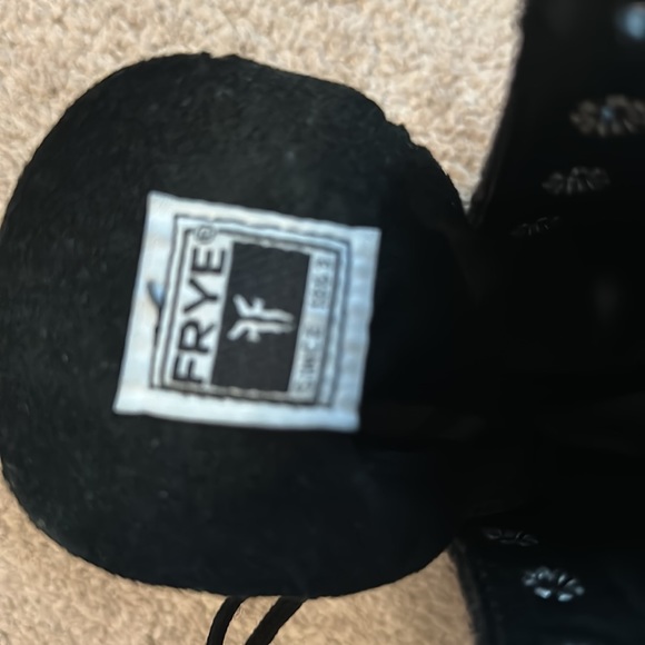 EUC Frye Combat boots, W7.5 in black leather - Picture 2 of 5